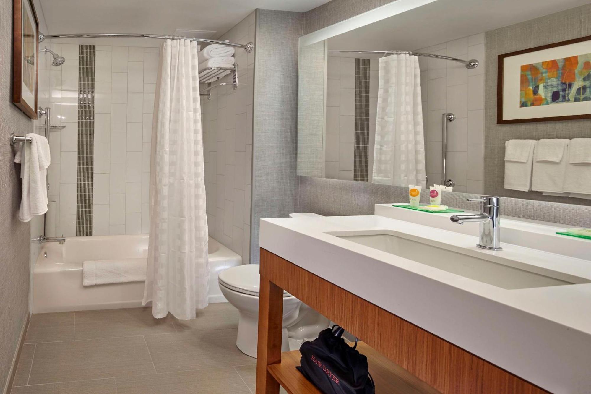 Hyatt Place State College Eksteriør billede